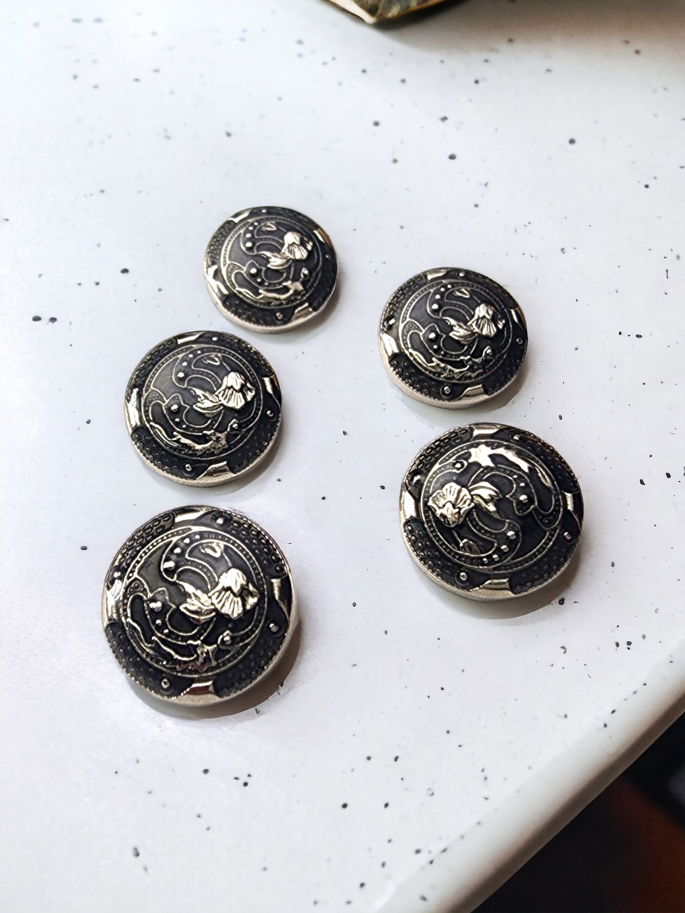 COAT BUTTONS (SILVER) CSBT-1002